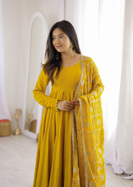 *PRESENTING NEW PREMIUM QUALITY PURE ROMANSILK CHANDERI FABRIC FULLY FLARE ANARKALI,WITH DUPAPTA SET,PENT READY TO WEAR*