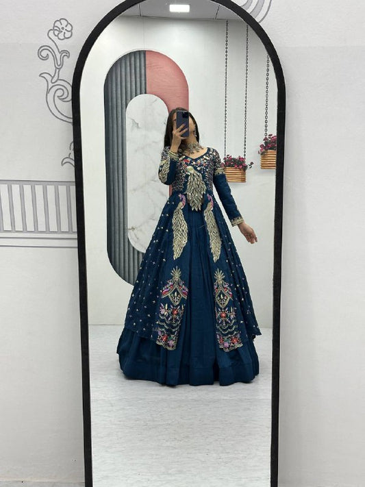 Peacock Design Heavy Traditional Crop Top with Shrug (Blue)