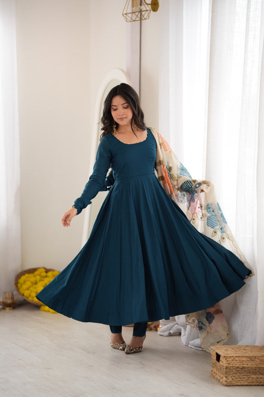 PRESENTING NEW PREMIUM QUALITY PURE ROMANSILK FABRIC FULLY FLARE ANARKALI,WITH FANCY DUPAPTA SET,PENT READY TO WEAR