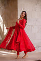 Products BLOOMING RED SUIT SET TD 1028