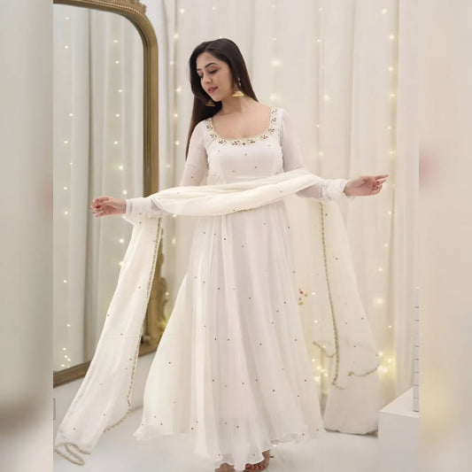 Raaha White Anarkali Suit